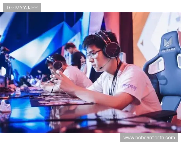 电竞牛在电竞培训中的作用，助力年轻玩家快速成长为职业选手